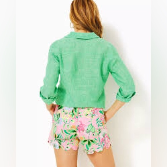 Lilly Pulitzer NWT Size 00 Buttercup Stretch Shorts in Via Amore Spritzer - Picture 5 of 5